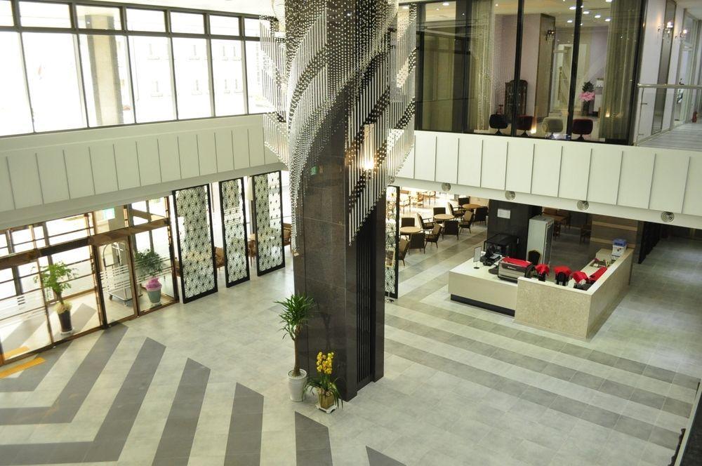 Hyunjin Tourist Hotel Donghae Exterior foto