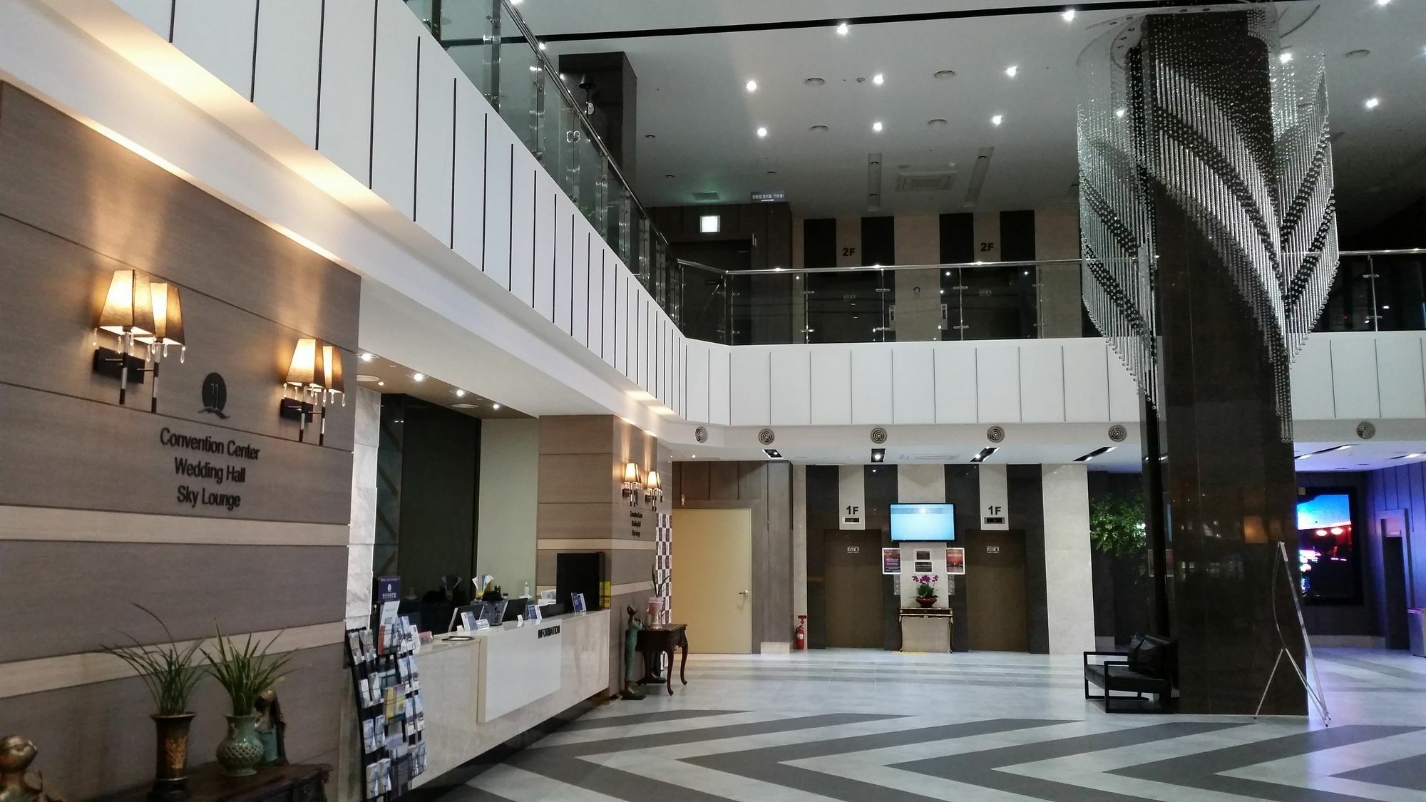 Hyunjin Tourist Hotel Donghae Exterior foto